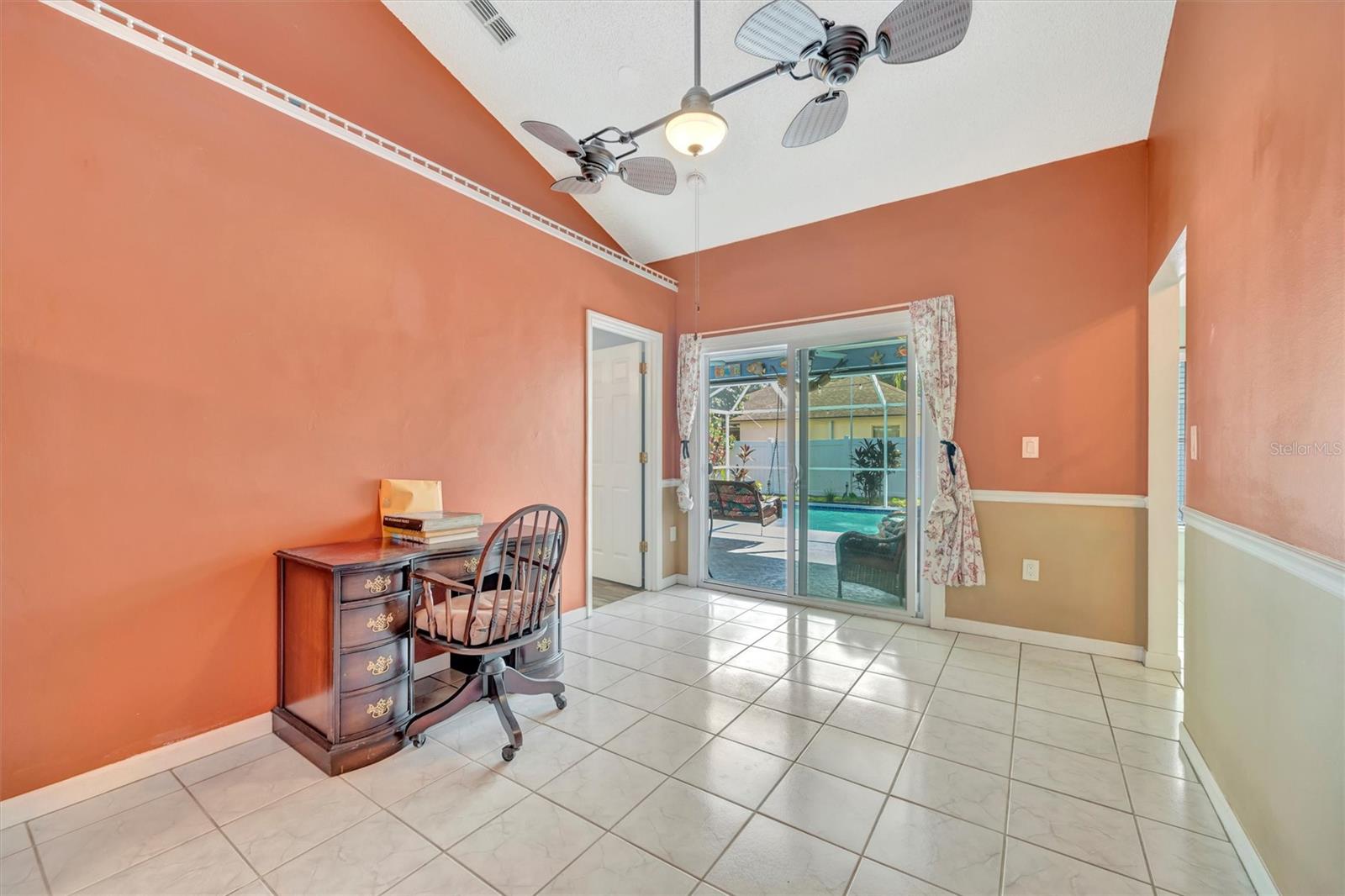 CEDAR CREEK - Residential