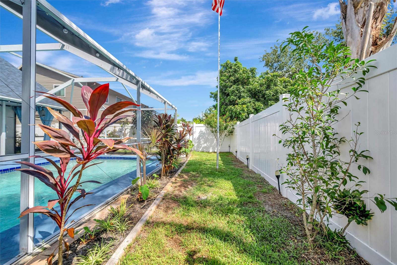 CEDAR CREEK - Residential