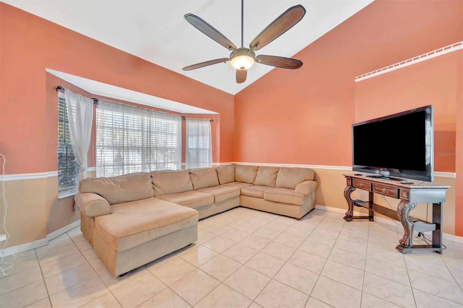 CEDAR CREEK - Residential