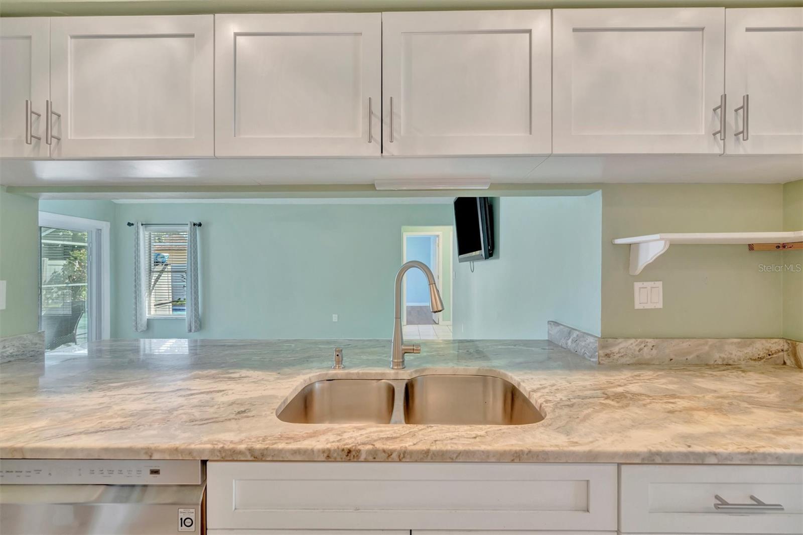 CEDAR CREEK - Residential