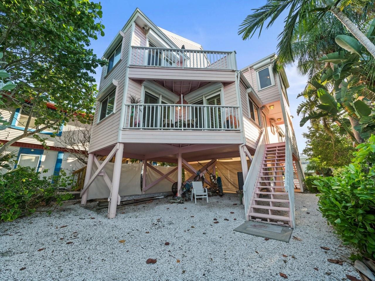 ACREAGE & UNREC - Residential