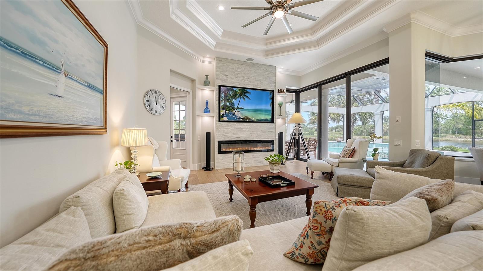 LAKE CLUB PH I - Residential