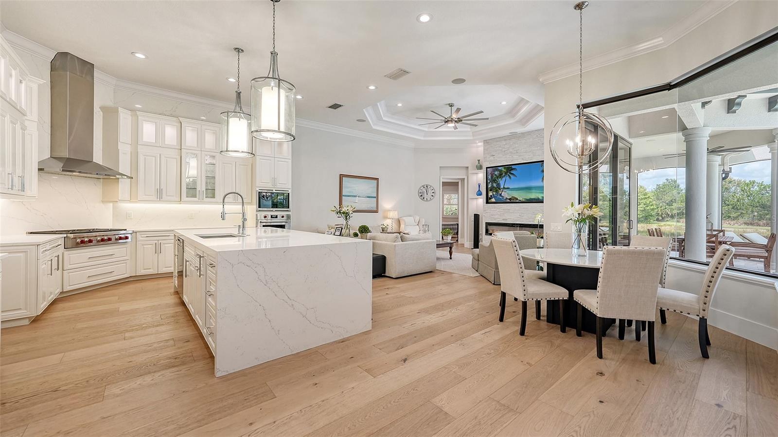 LAKE CLUB PH I - Residential