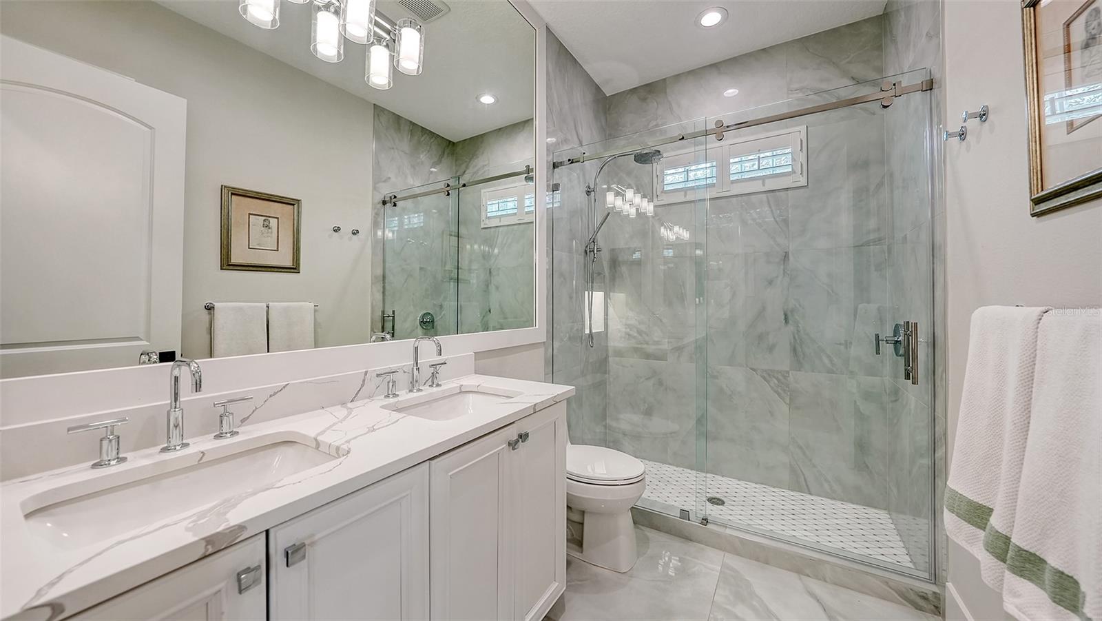 LAKE CLUB PH I - Residential