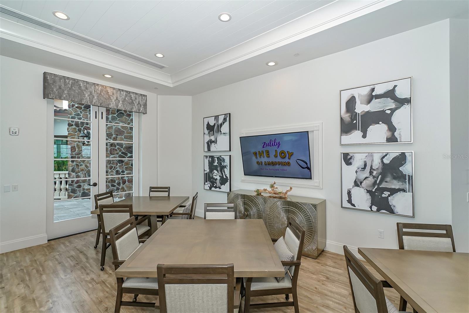 LAKE CLUB PH I - Residential