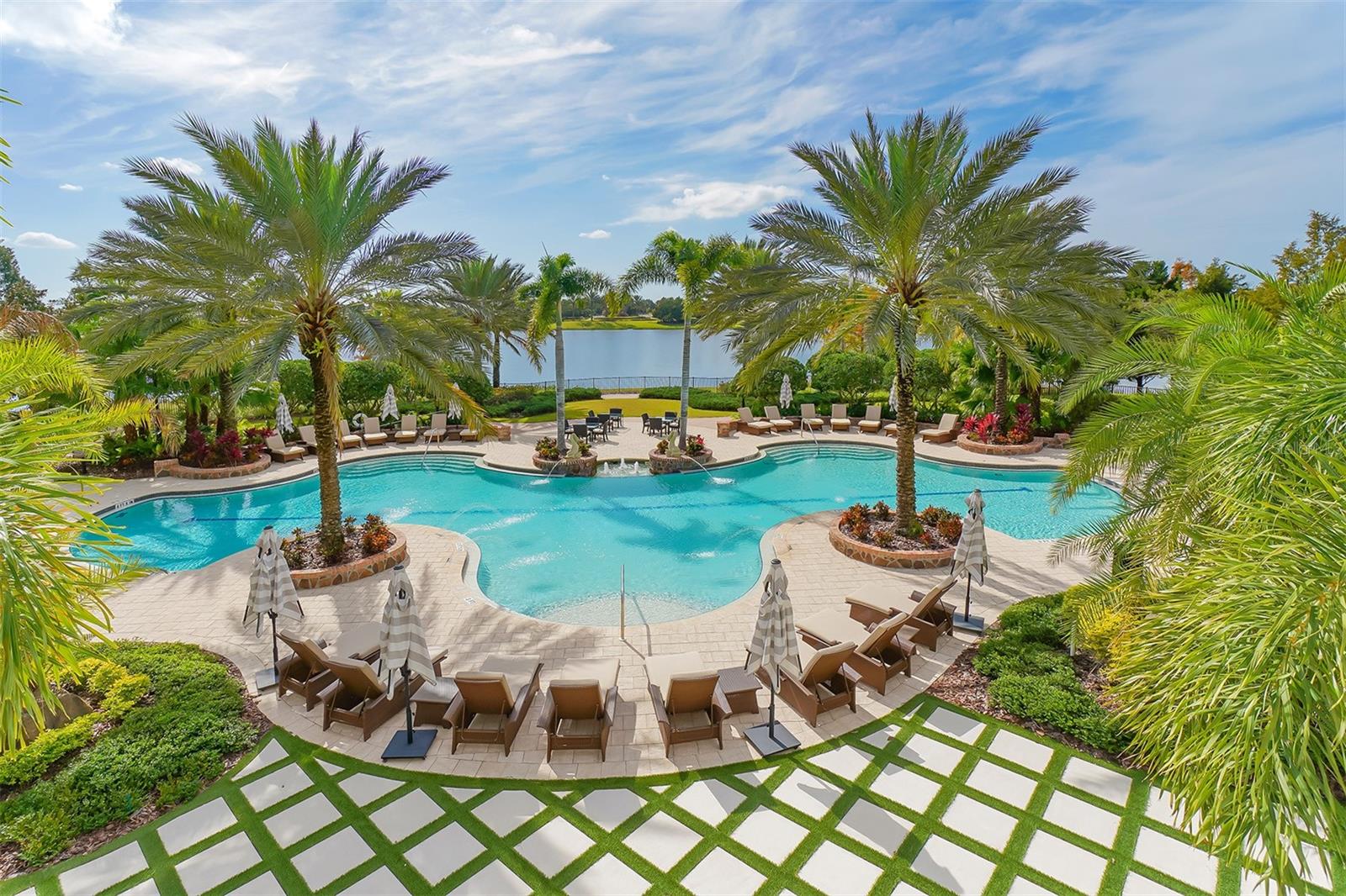 LAKE CLUB PH I - Residential