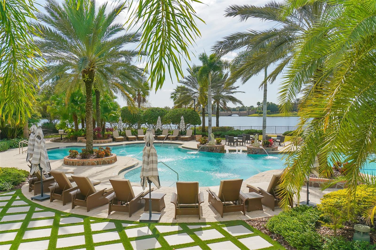 LAKE CLUB PH I - Residential