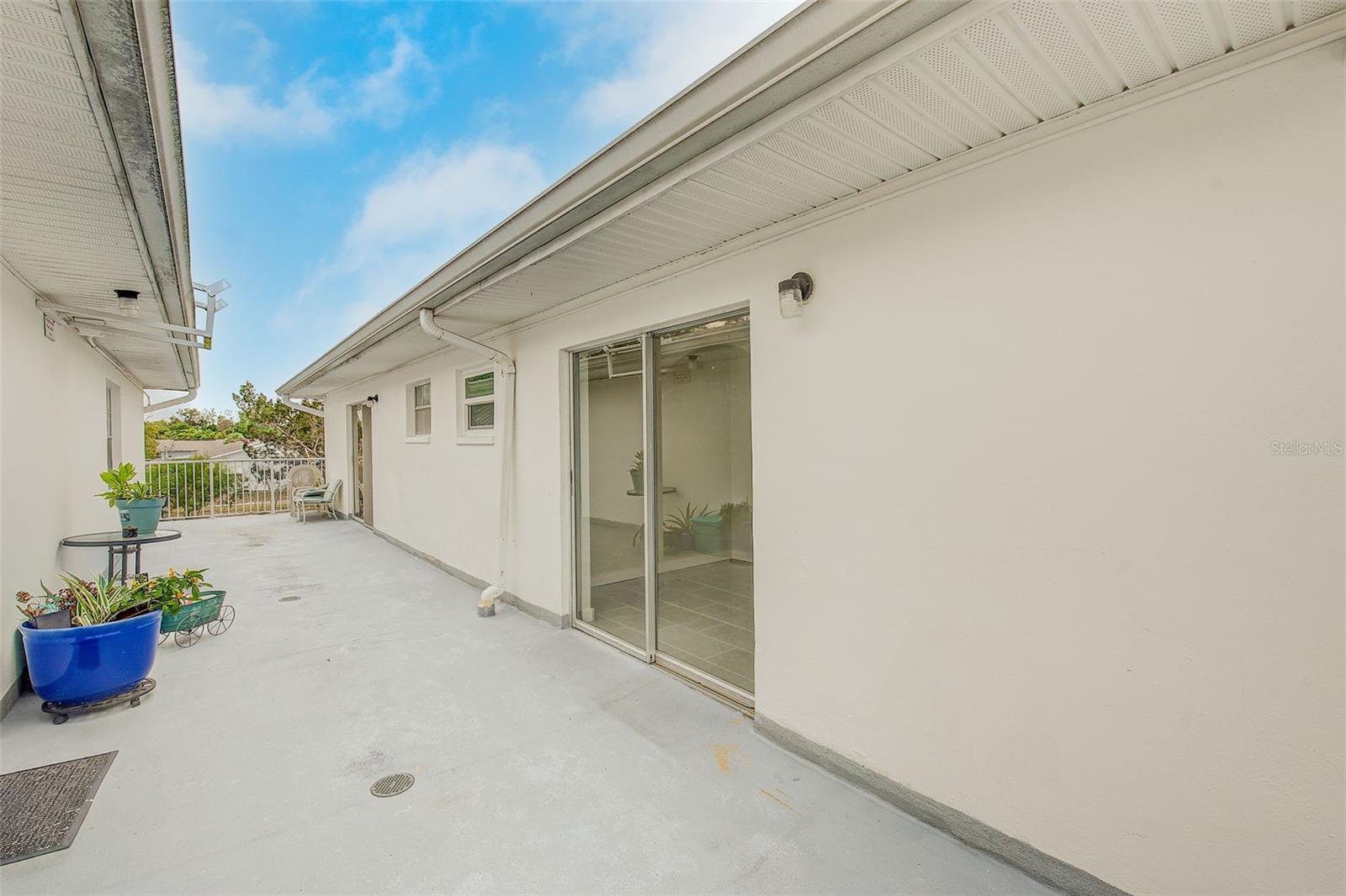 IMPERIAL EMBASSY CONDO - Residential