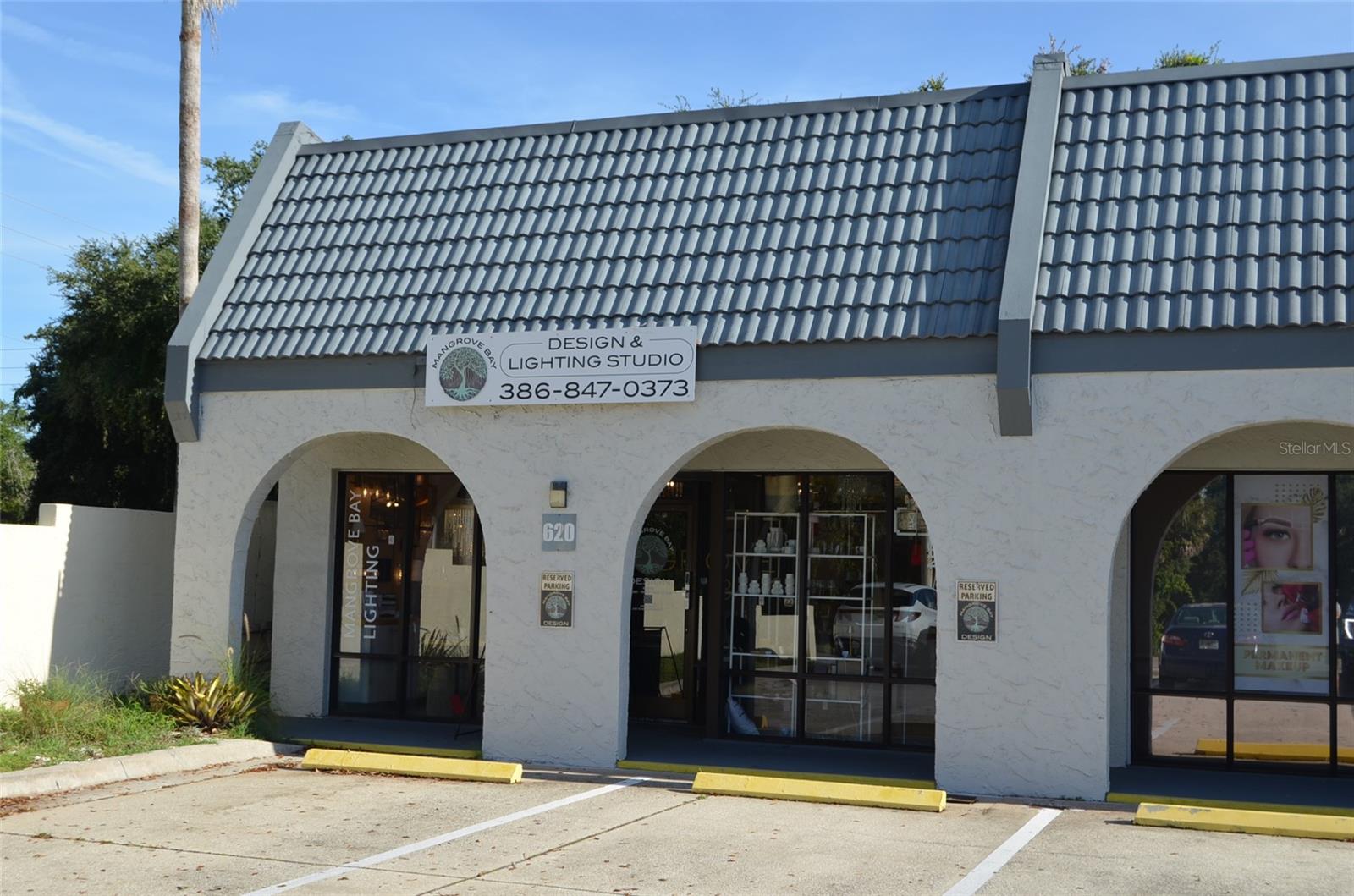 Directly on 3rd AV - Place your business in the Spanish River Plaza (Corner Unit) Zoned B-2 ON the New Smyrna Beach. This is the West corner unit in this 10-unit Plaza. Offering 935 square ft completely updated including a re-designed layout making this the NICESY UNIT in the plaza!
Two reserved parking spaces each unit. All information is believed to be reliable but not guaranteed. Buyer or Buyer’s agent to verify all facts that are important.