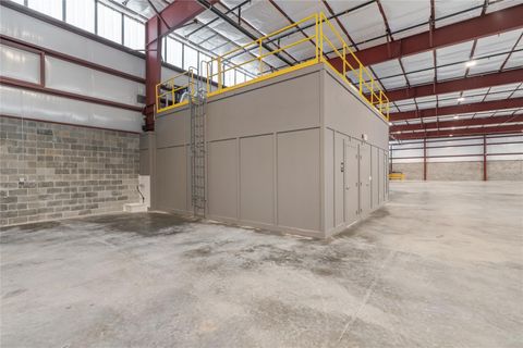 Tiny photo for 5435 SW 6th Place, Ocala, FL 34474 (MLS # OM703629)