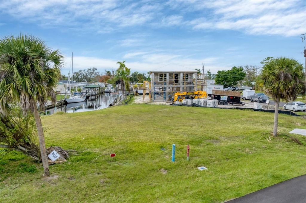 Photo of 4203 Hollis Avenue, Port Charlotte, FL 33953 (MLS # D6143815)