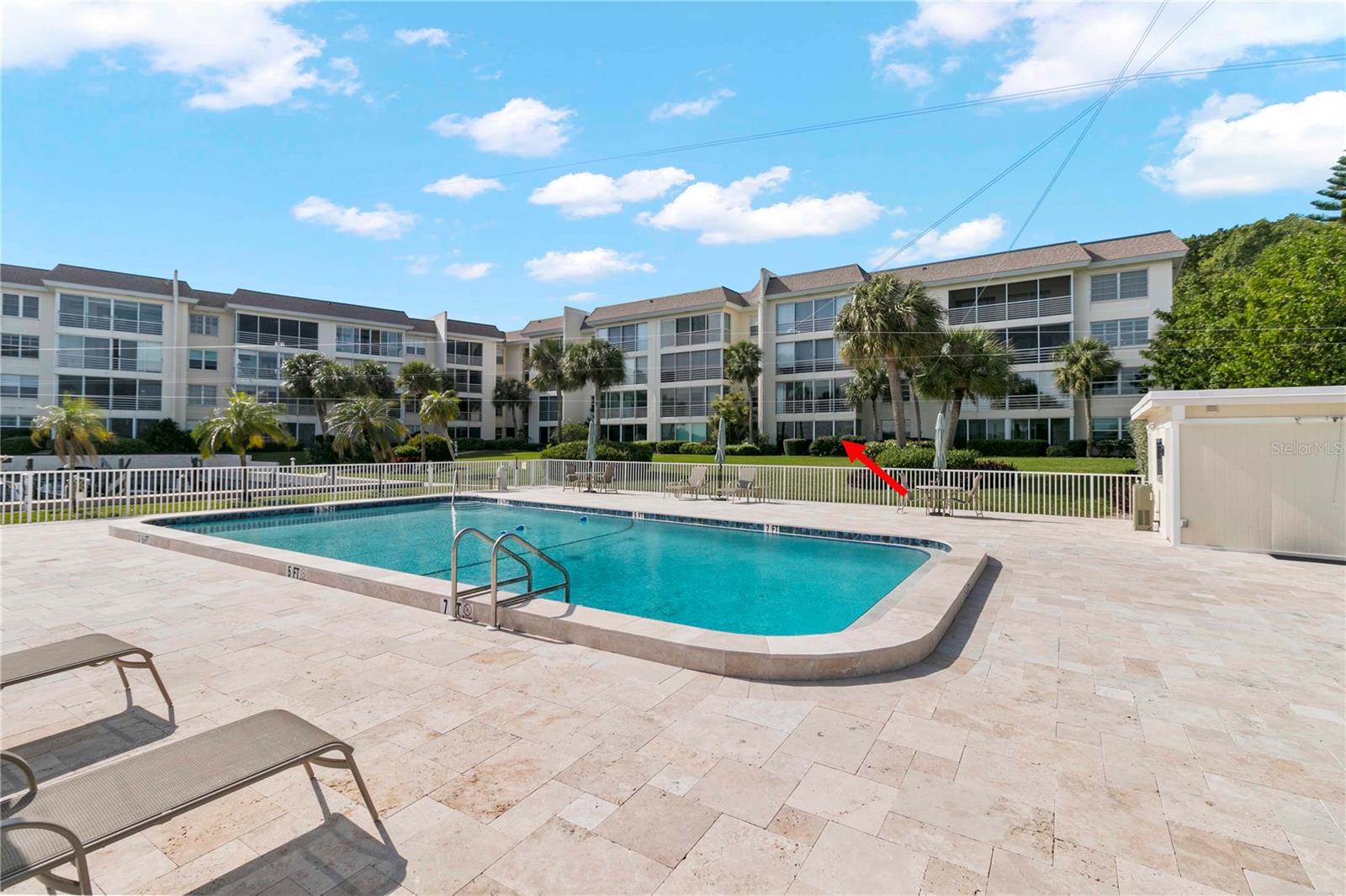 605 SUTTON PLACE 102