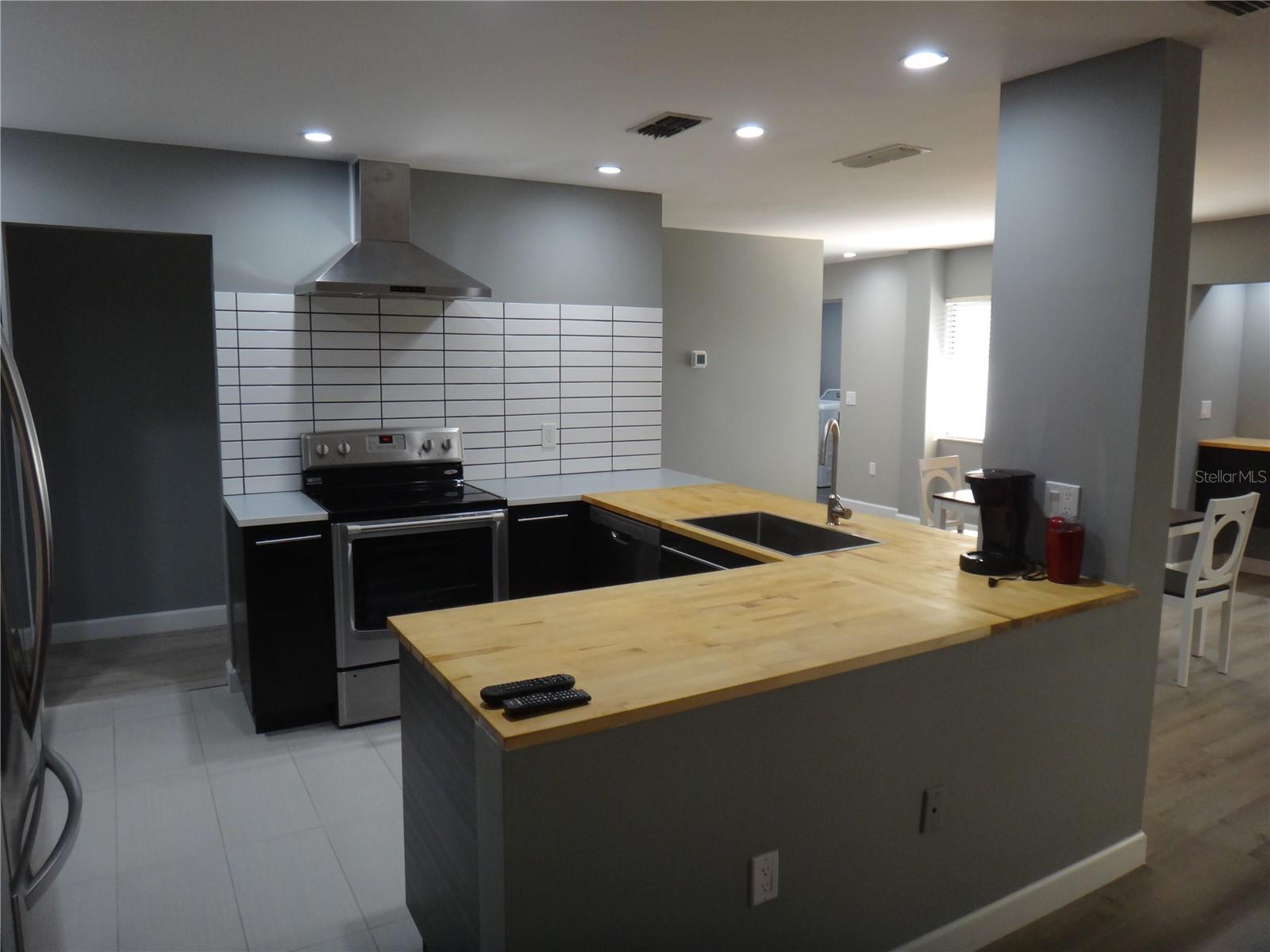 ORCHID OAKS I - Residential Lease