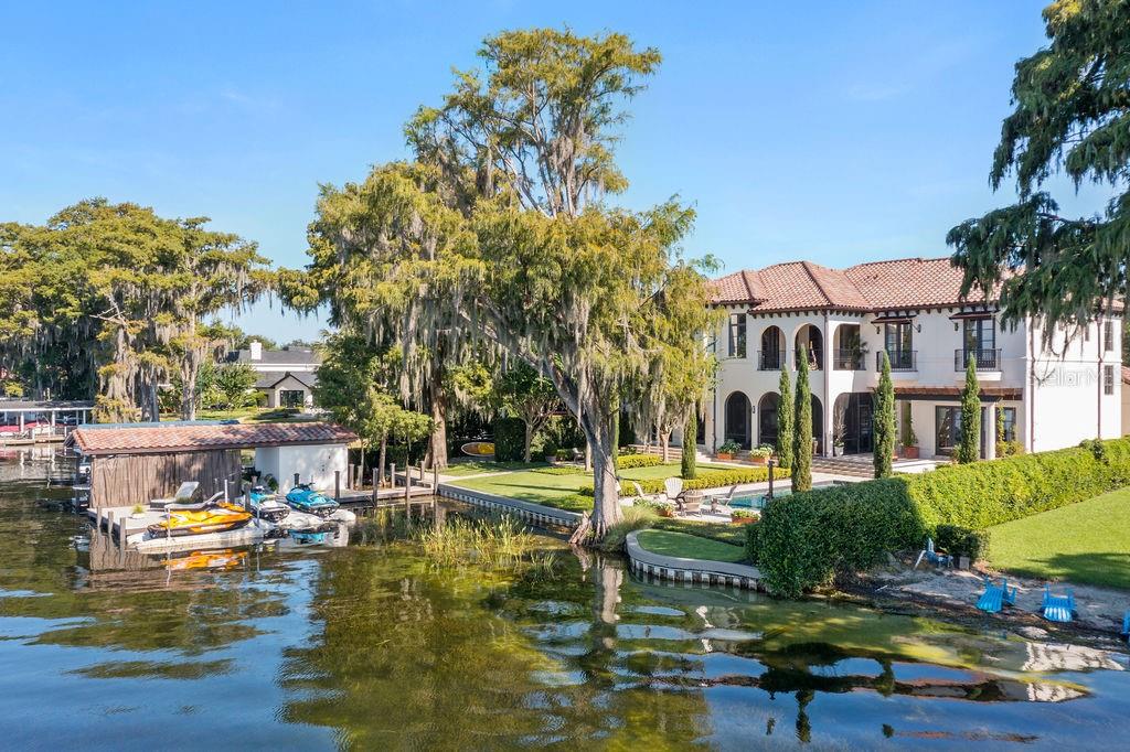 HOLLIEANNA SHORES 1ST ADD - Residential