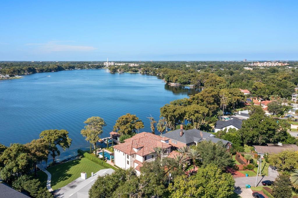 HOLLIEANNA SHORES 1ST ADD - Residential