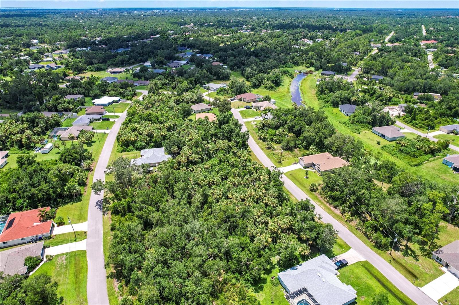 PORT CHARLOTTE 12 REP 01 - Land