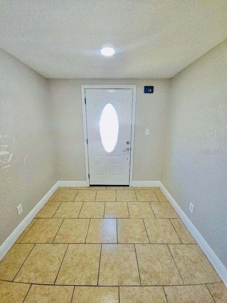 FIVACRES - Residential Lease