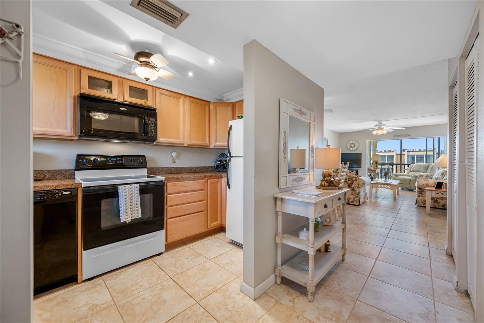 1243 S MARTIN LUTHER KING JR AVENUE C505