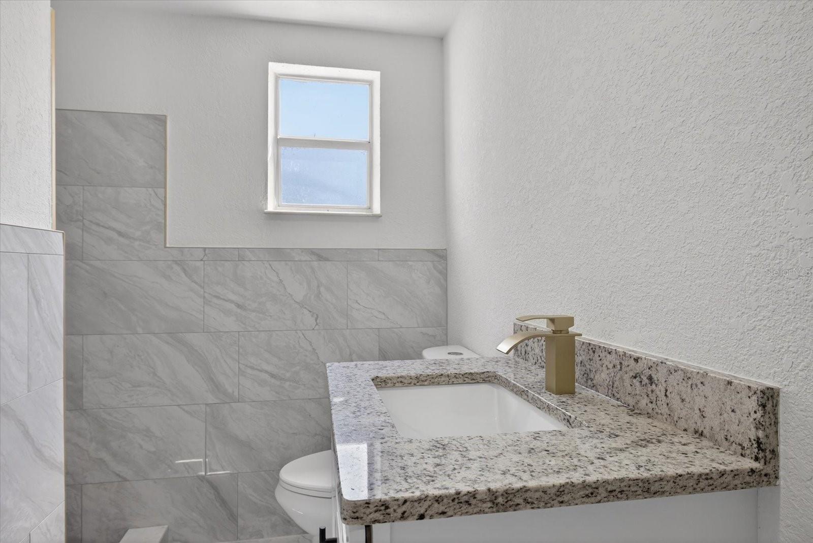 BEACON SQUARE - Residential