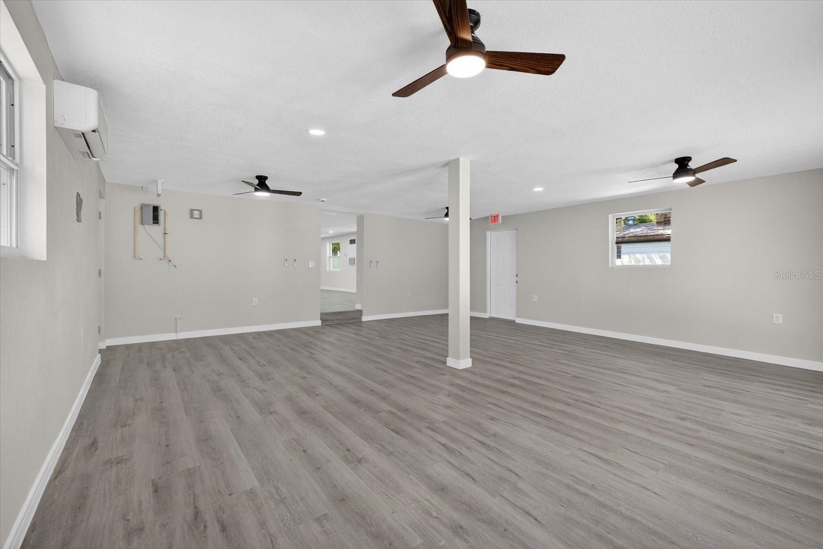 BEACON SQUARE - Residential