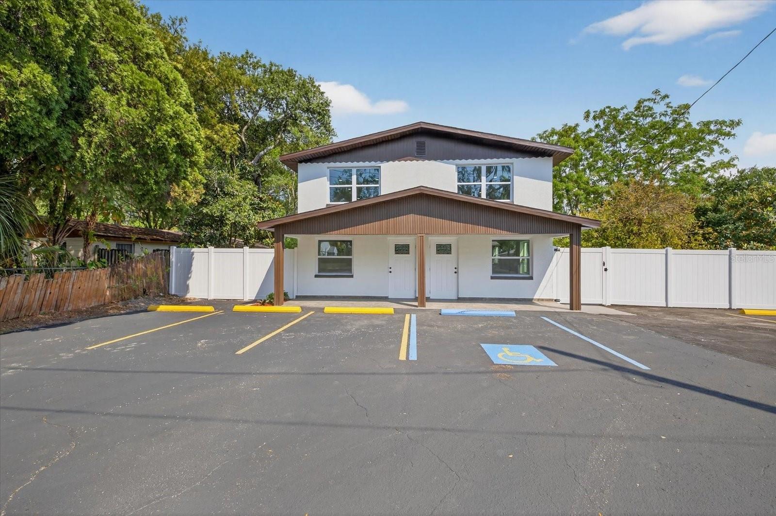 BEACON SQUARE - Residential