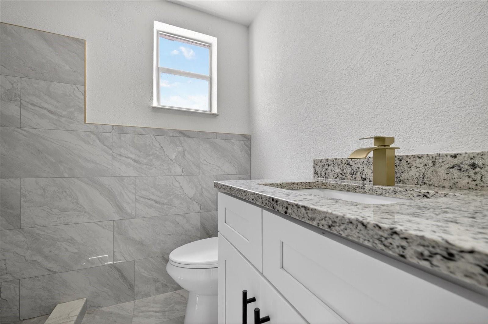 BEACON SQUARE - Residential