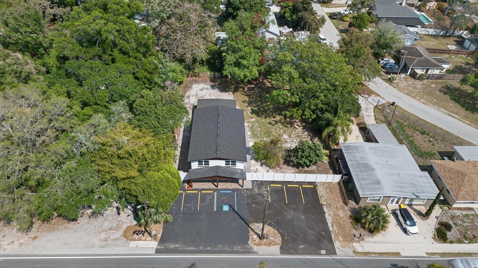 BEACON SQUARE - Residential