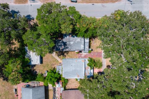 A home in DAYTONA BEACH