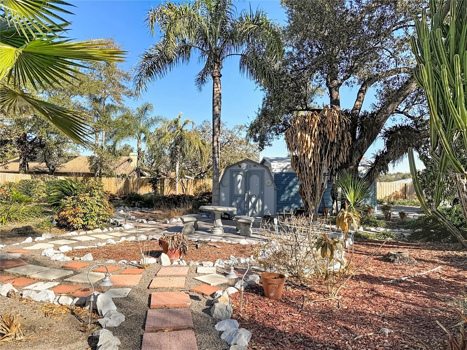 BUCKHORN GOLF CLUB ESTATES PHA - Residential