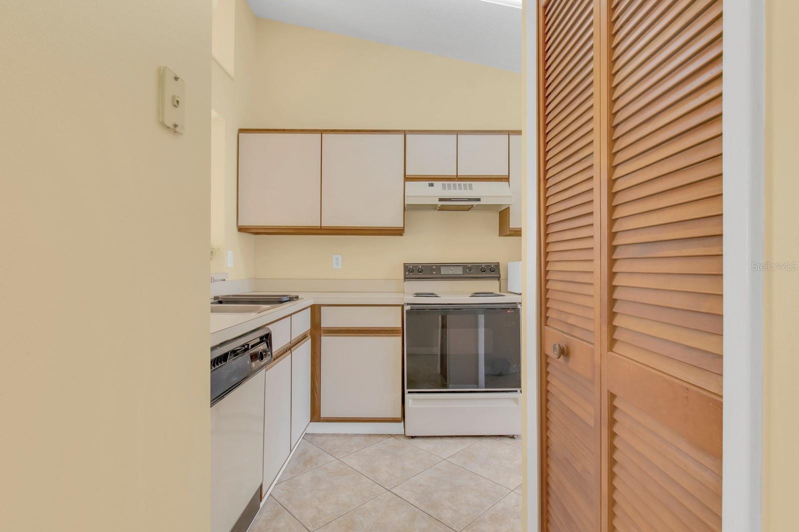 KING OAK VILLAS PH 02 ADD 02 - Residential