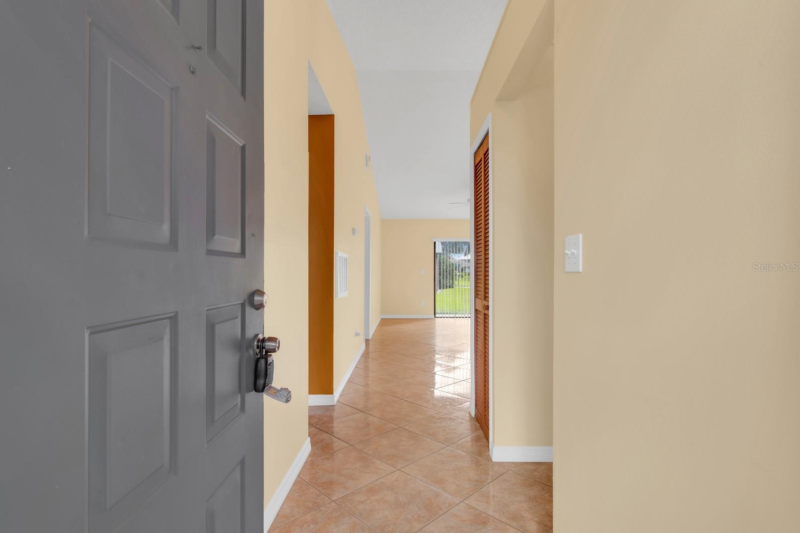 2835 SHANNON OAK COURT