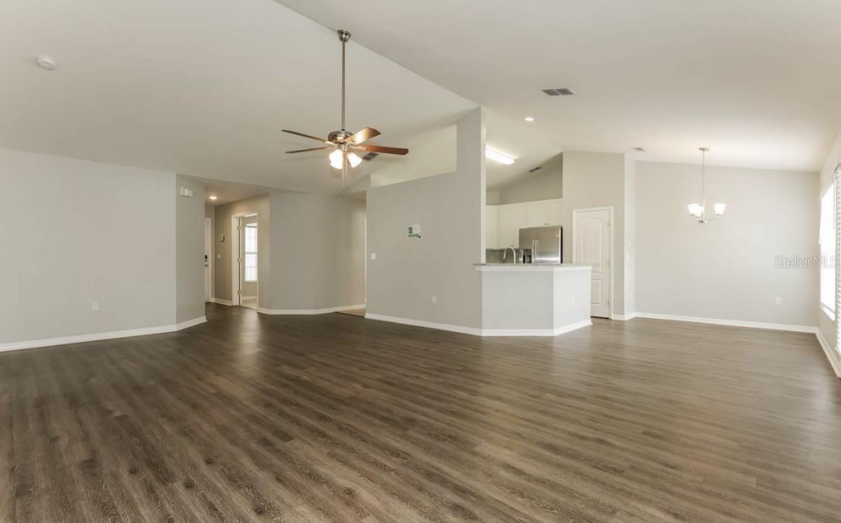 DELTONA LAKES UNIT 16 - Residential Lease
