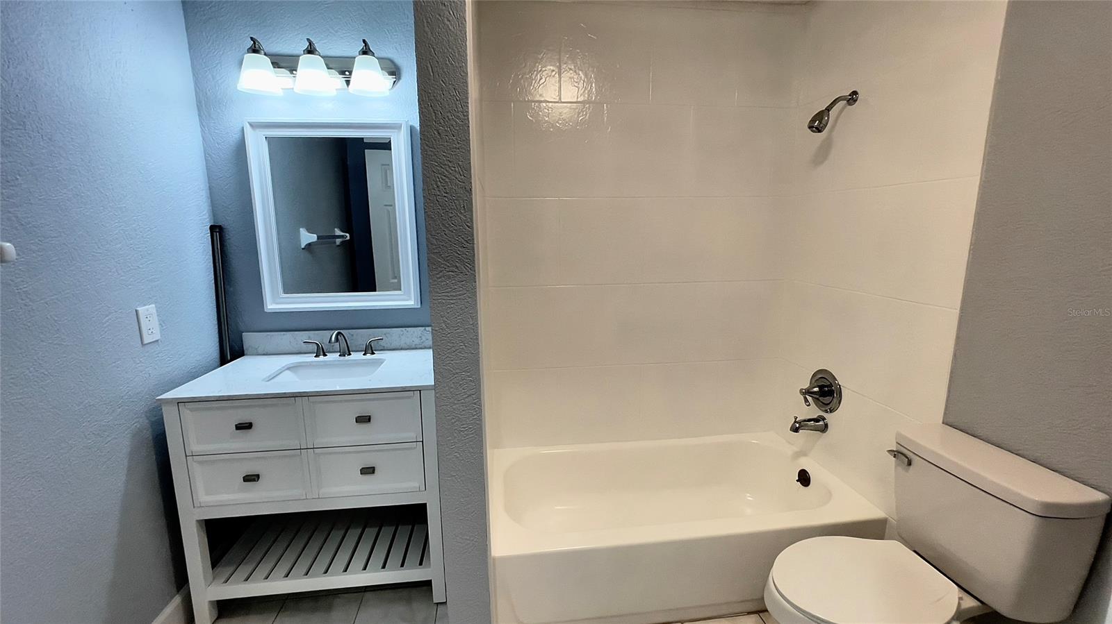 Spanish Mission Heights 4 - Residential