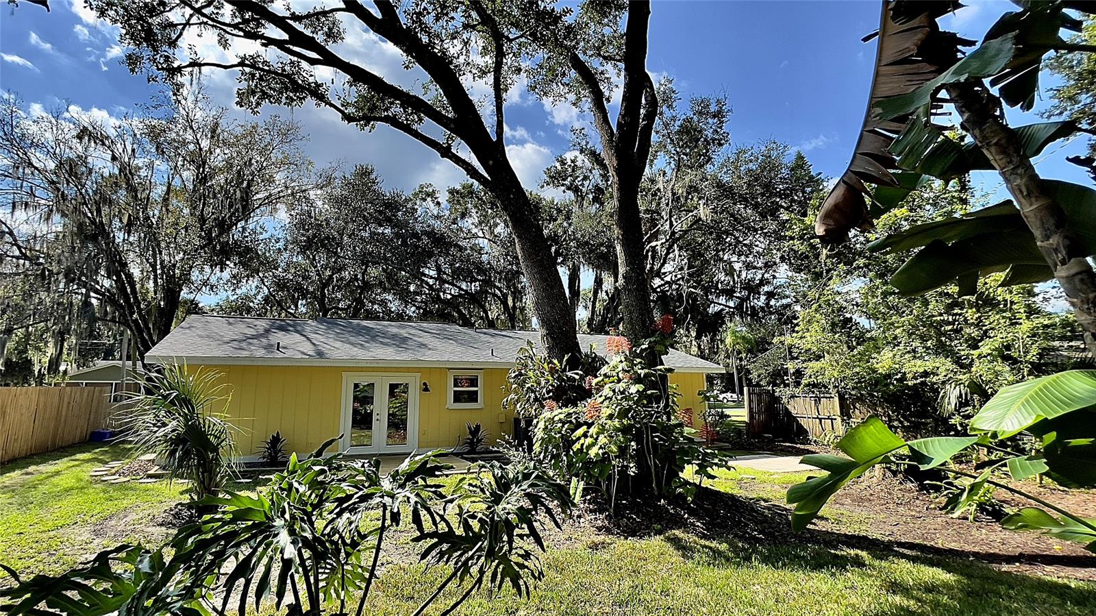 Spanish Mission Heights 4 - Residential