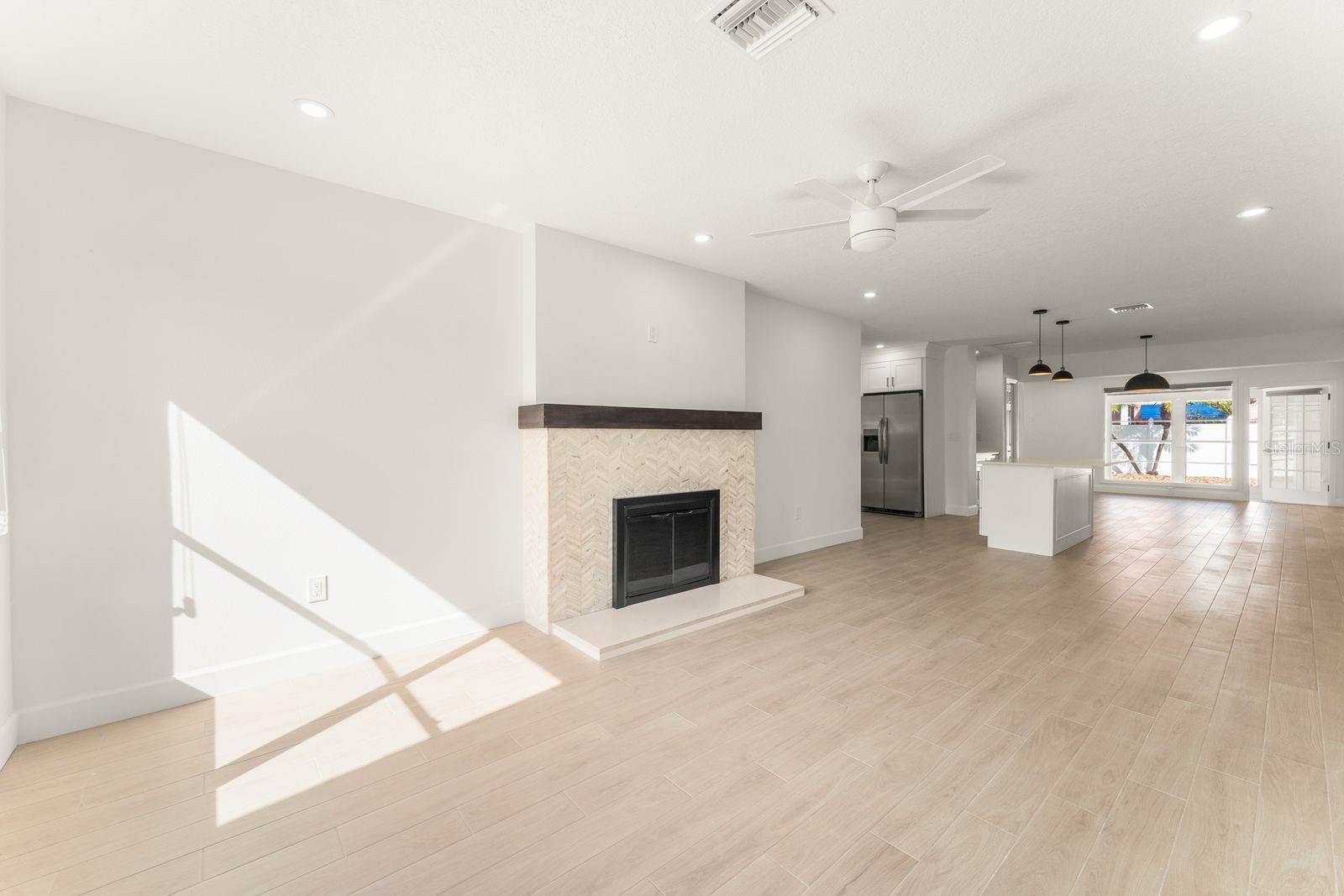 BELLEAIR BEACH - Residential