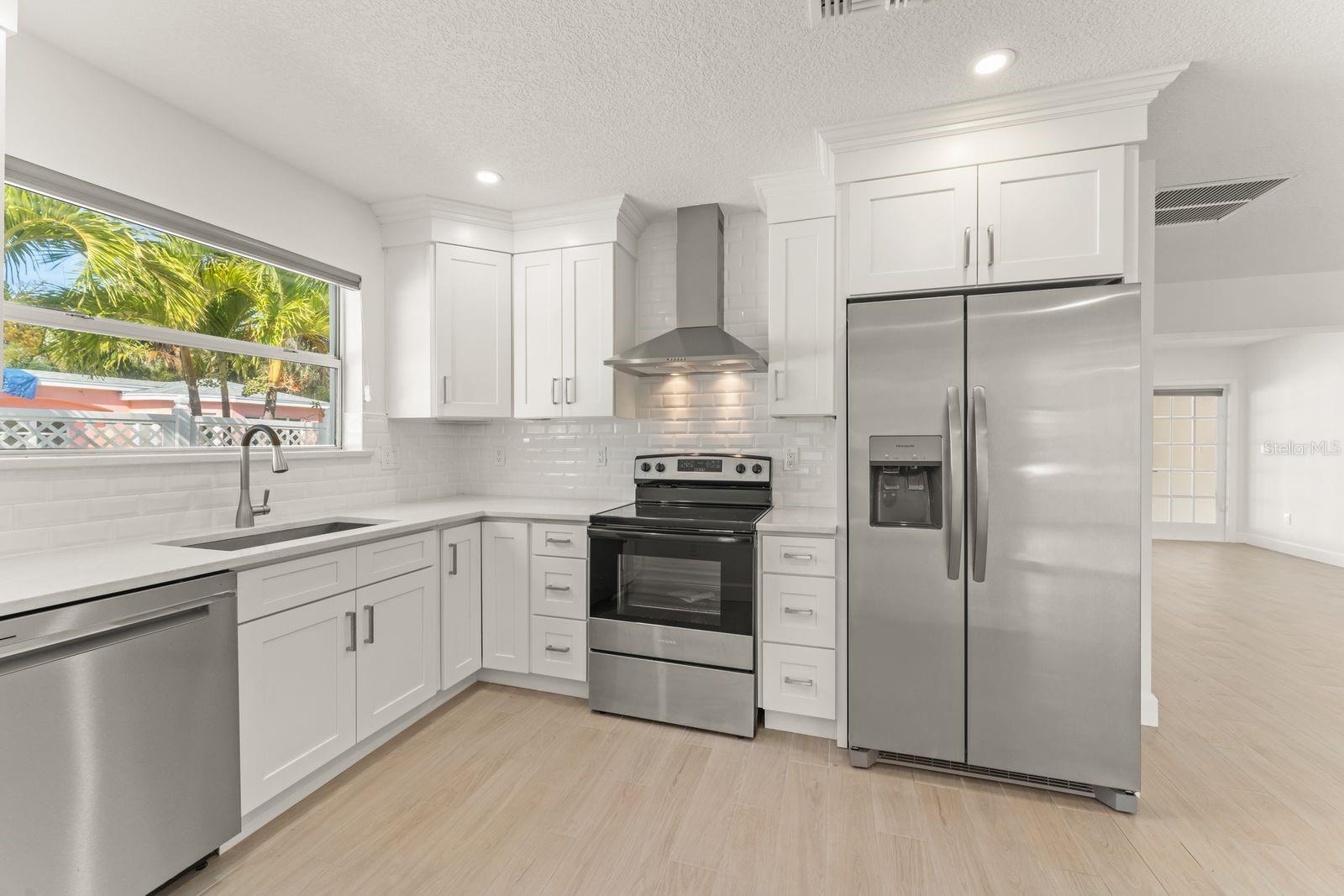 BELLEAIR BEACH - Residential