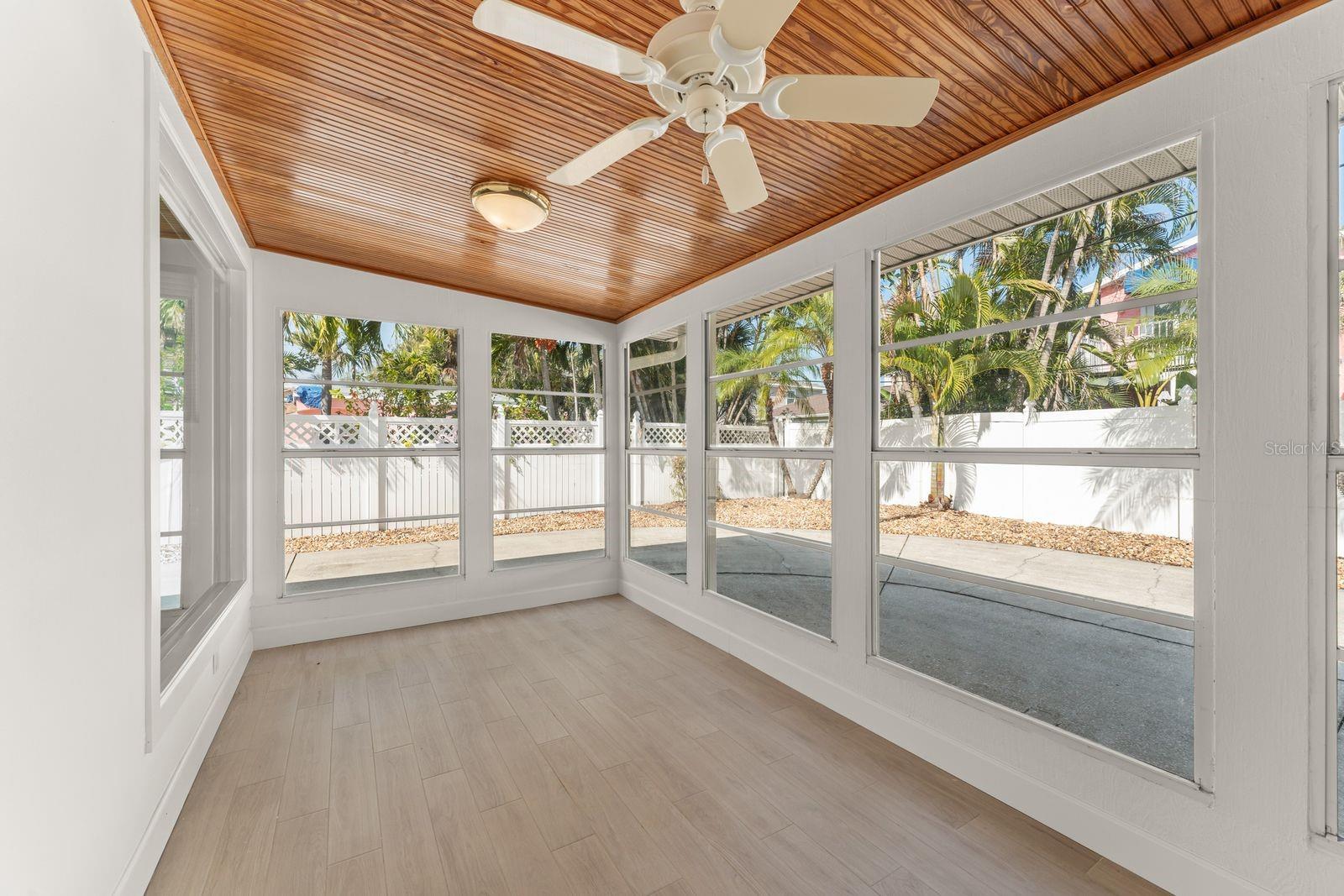 BELLEAIR BEACH - Residential