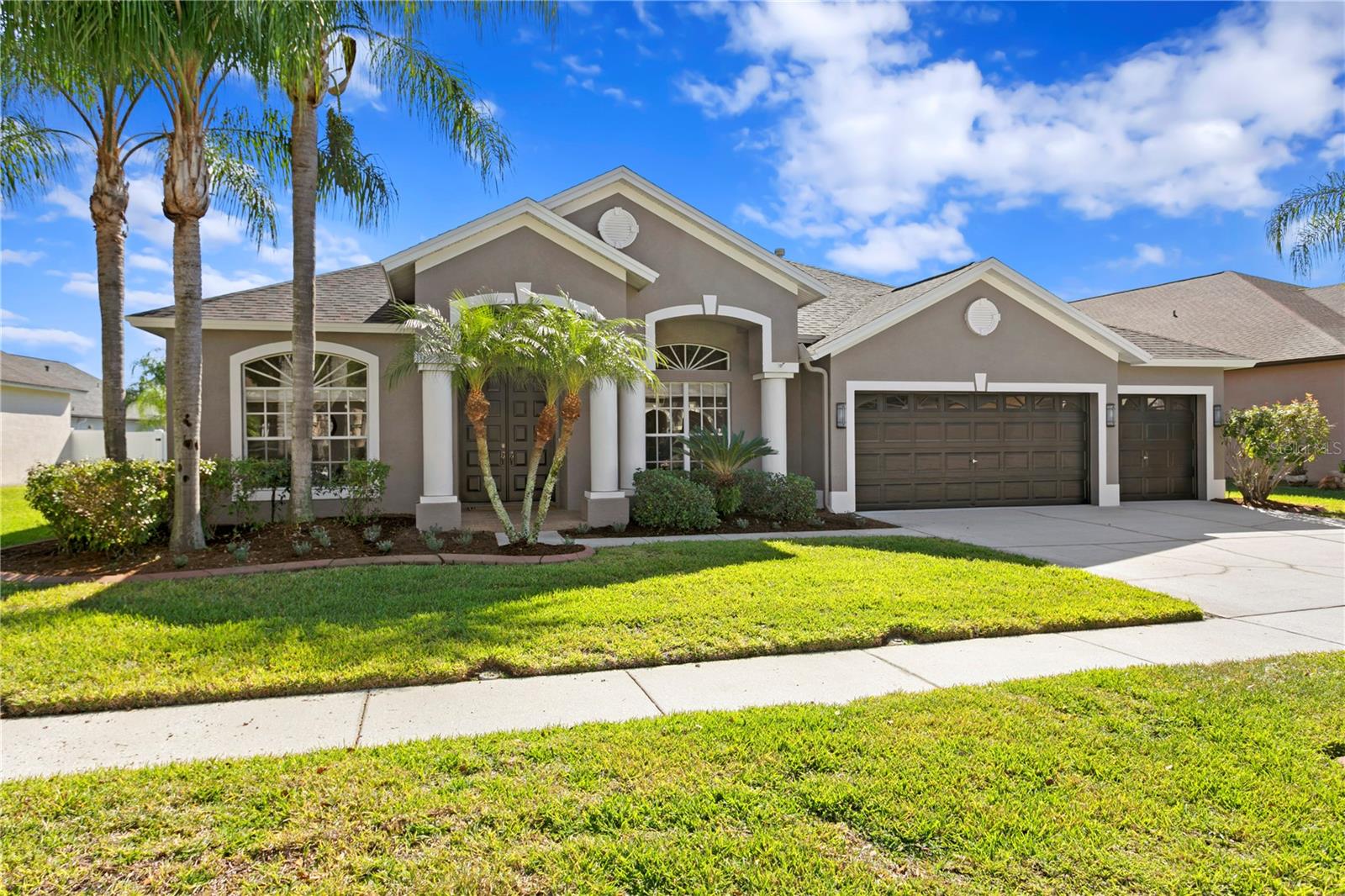 CROSS CREEK - Residential