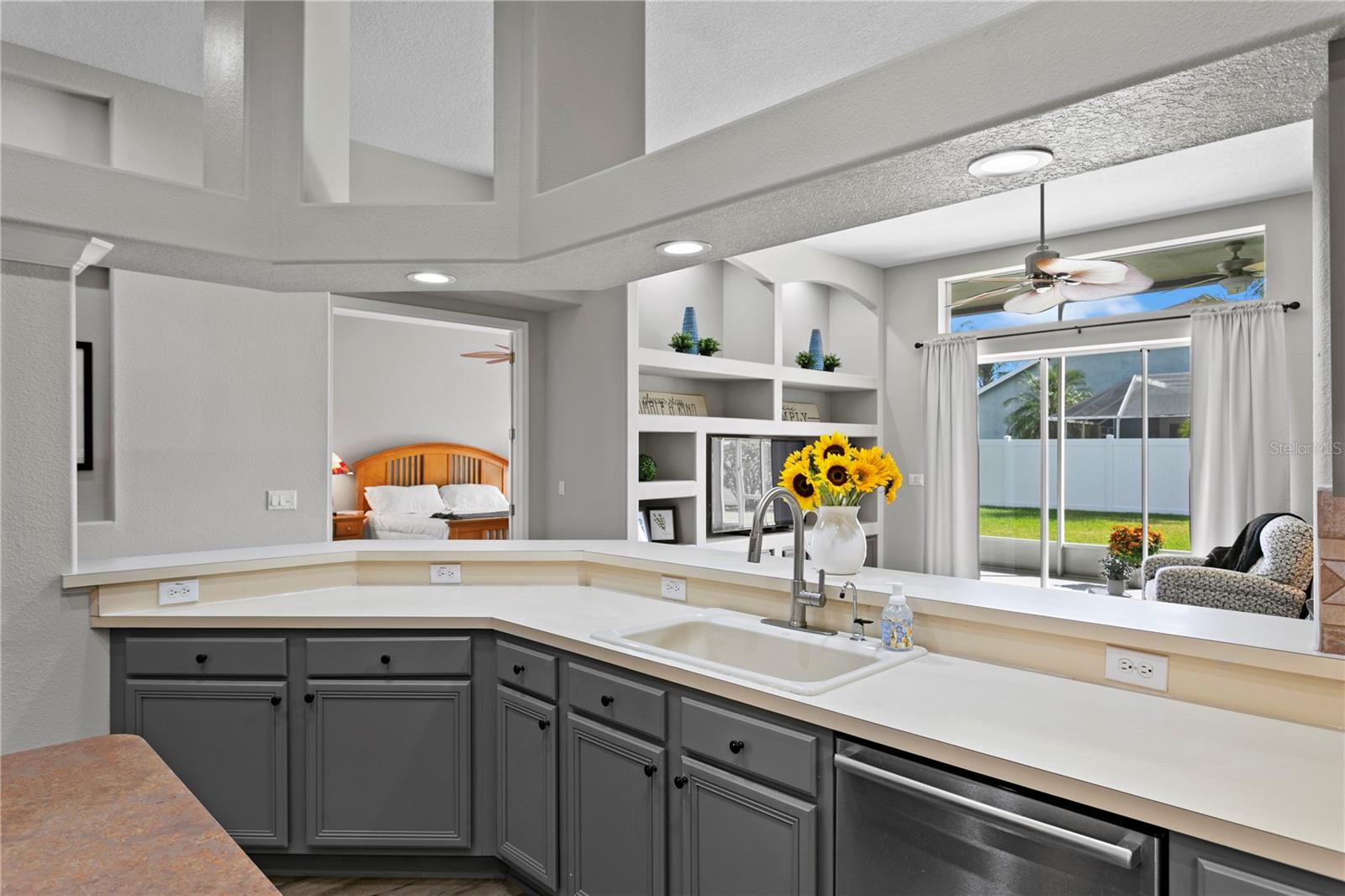 CROSS CREEK - Residential