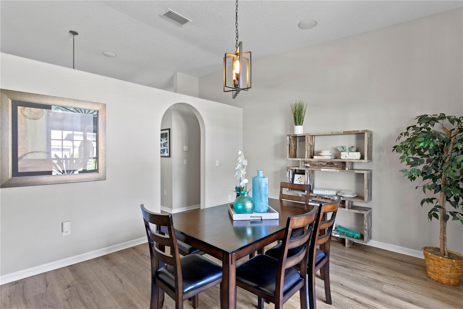 CROSS CREEK - Residential