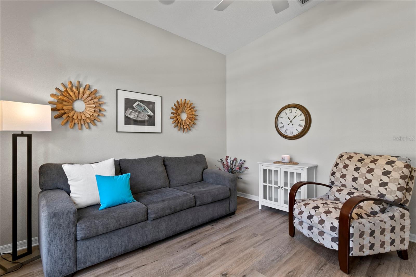 CROSS CREEK - Residential