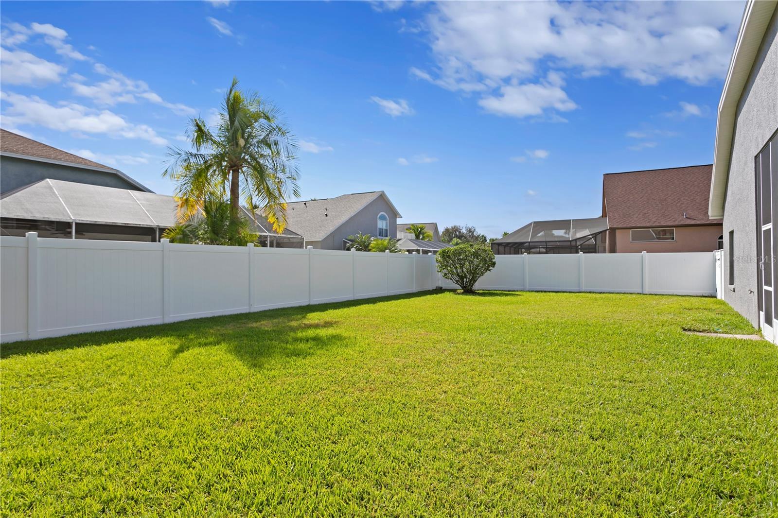 CROSS CREEK - Residential