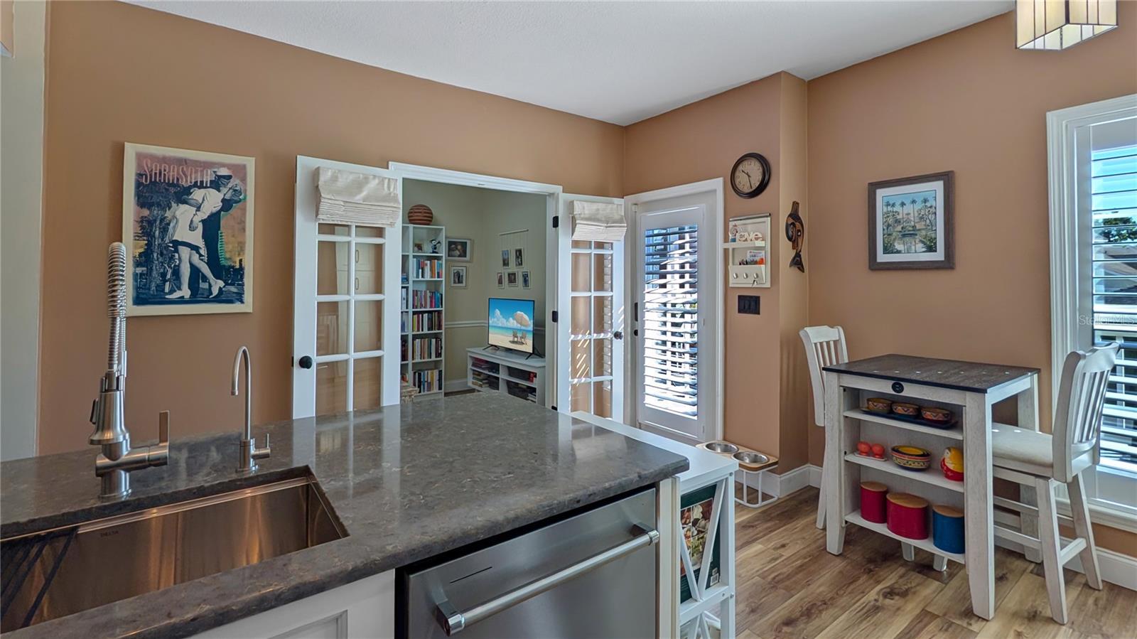 WATER STREET CONDO PH 2 - Residential