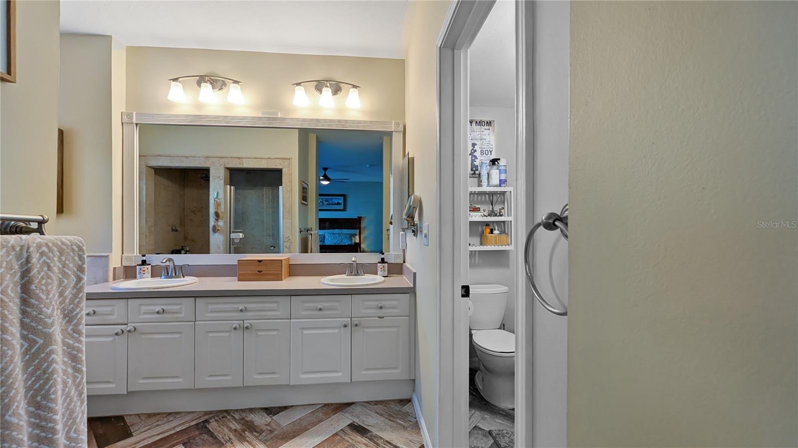 WATER STREET CONDO PH 2 - Residential