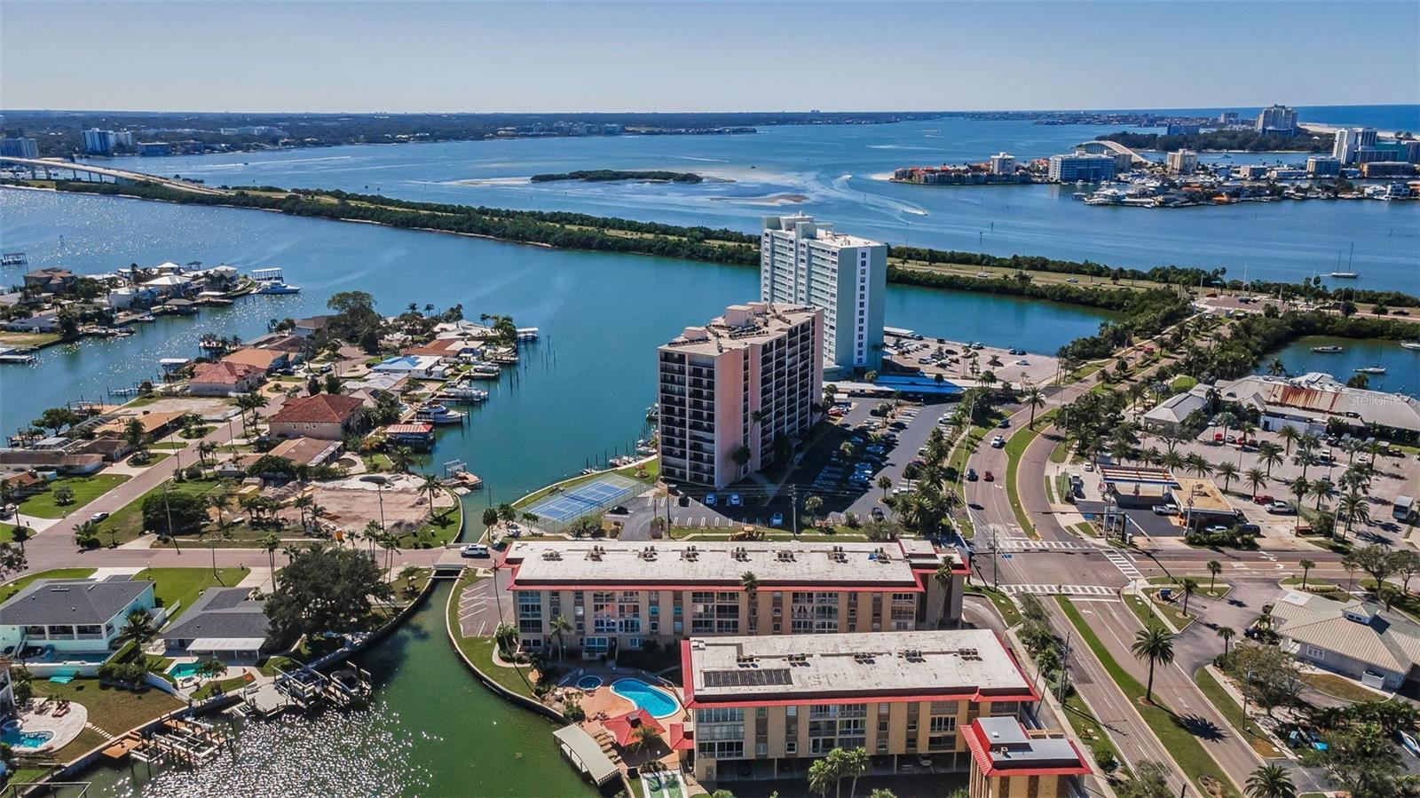 ISLANDER THE CONDO - Residential Lease