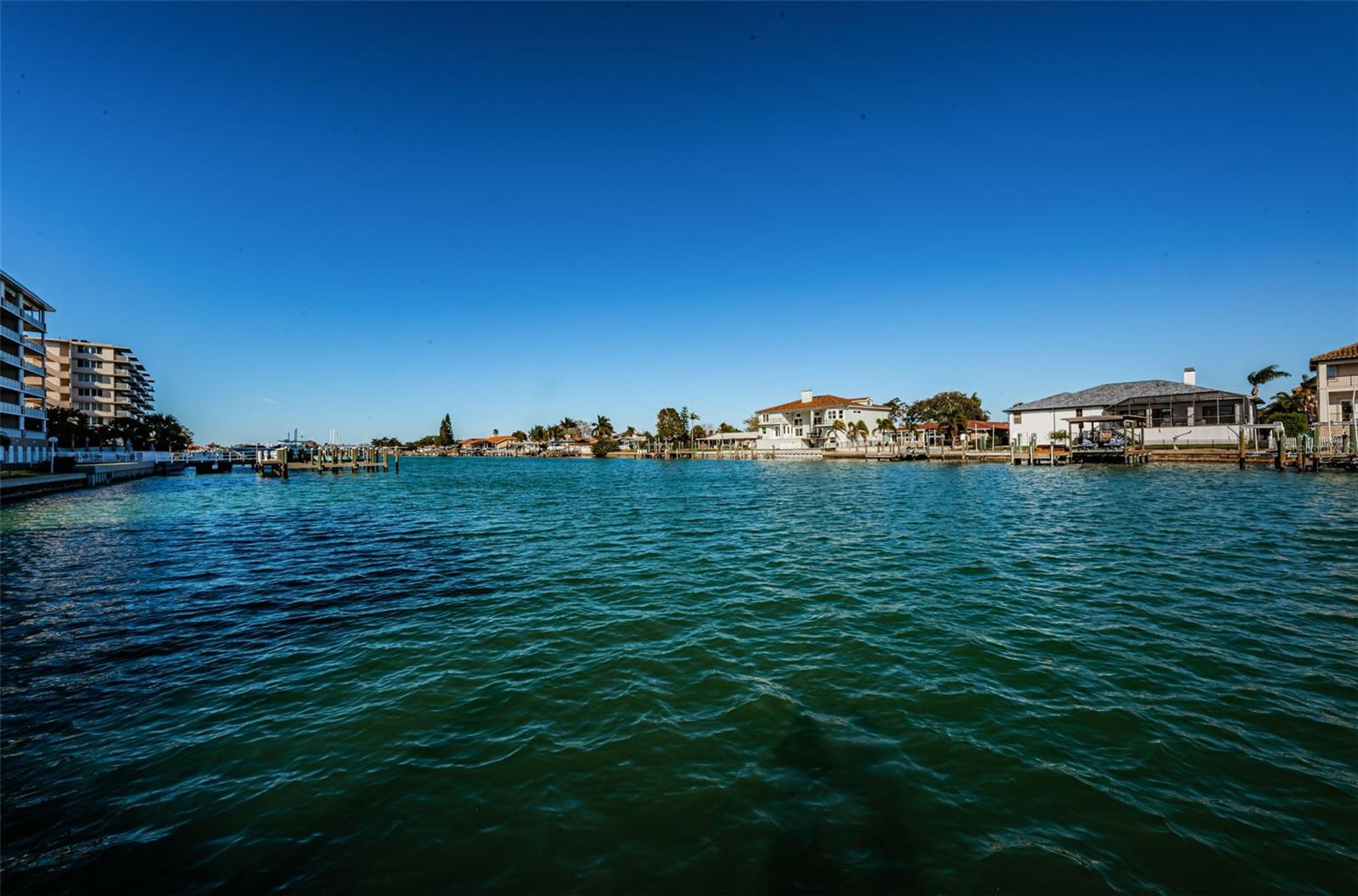 ISLANDER THE CONDO - Residential Lease