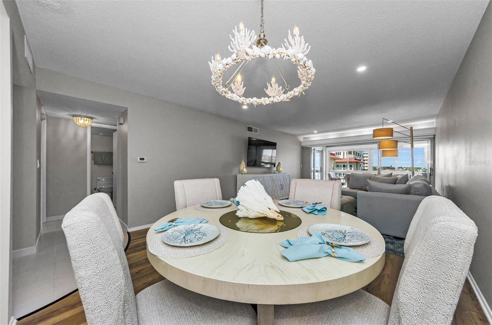 ISLANDER THE CONDO - Residential Lease