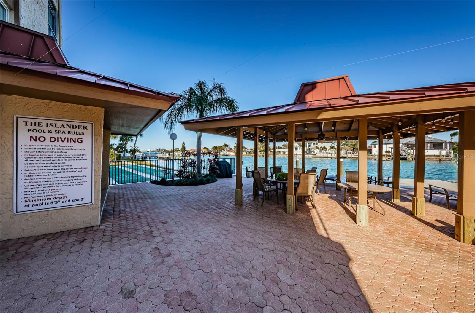 ISLANDER THE CONDO - Residential Lease