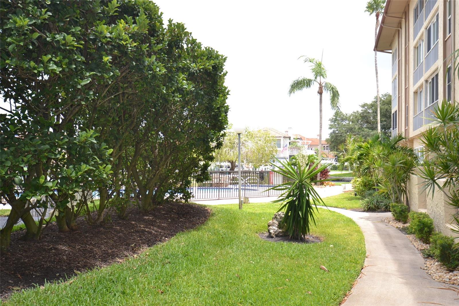 ISLANDER THE CONDO - Residential Lease