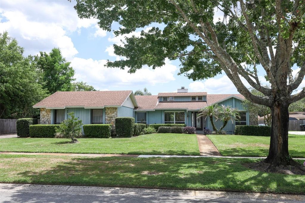 Photo of 8852 El Prado Avenue, Orlando, FL 32825 (MLS # O6407422)